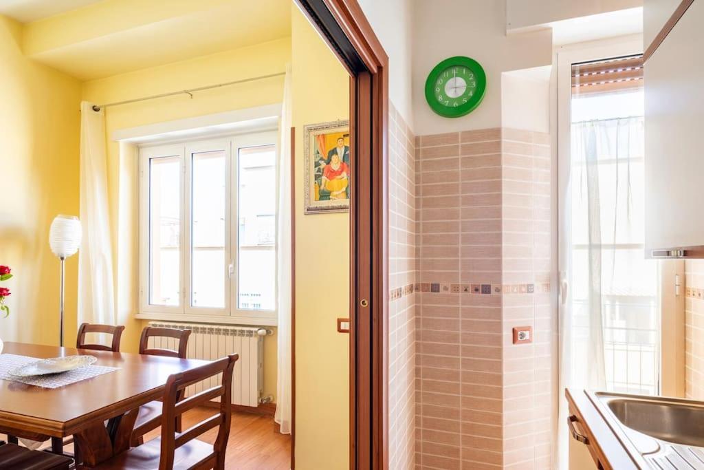 Casa Angelina Con 3 Camere Da Letto Roma Ngoại thất bức ảnh